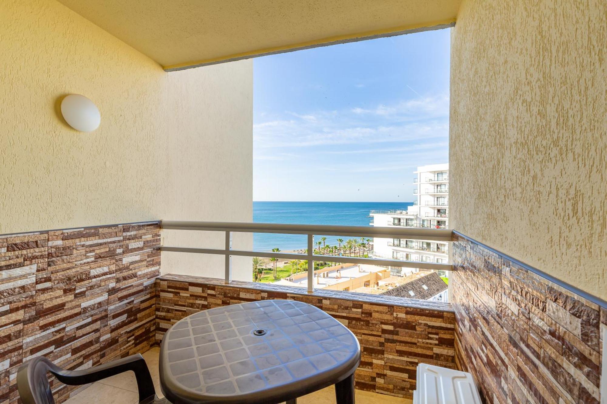 Apartamentos Tamarindos Benalmadena Bagian luar foto
